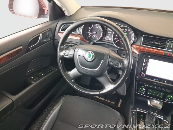 Škoda Superb 3.6 FSI V6 2009