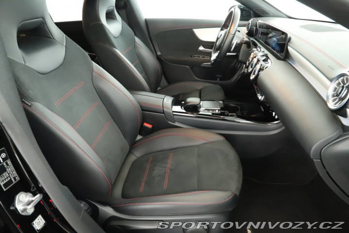 Mercedes-Benz CLA 250 4MATIC 2022