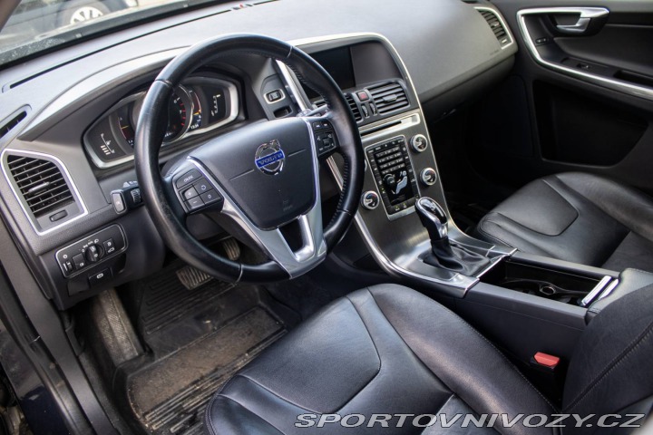 Volvo Ostatní modely XC60 T6 Drive-E Geartronic AW 2016