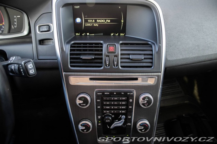 Volvo Ostatní modely XC60 T6 Drive-E Geartronic AW 2016