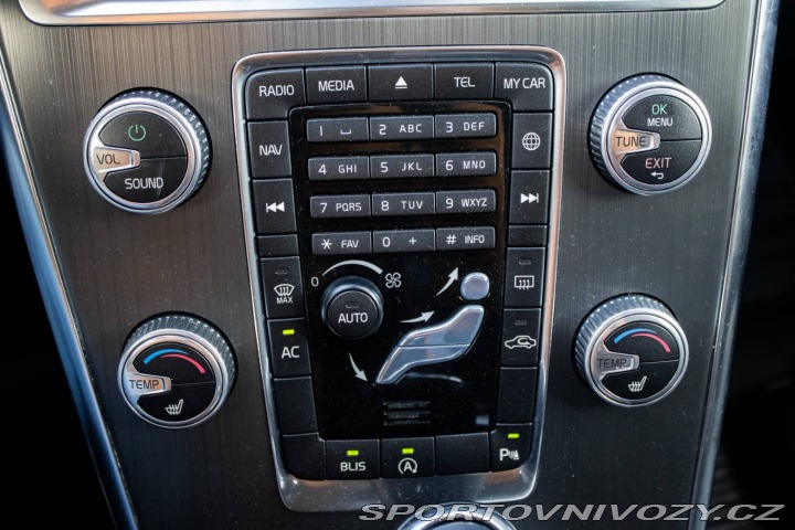 Volvo Ostatní modely XC60 T6 Drive-E Geartronic AW 2016