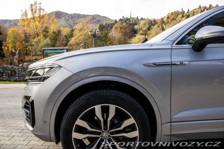 Volkswagen Ostatní modely Touareg  3.0 V6 TDI SCR R-Line 21 2018