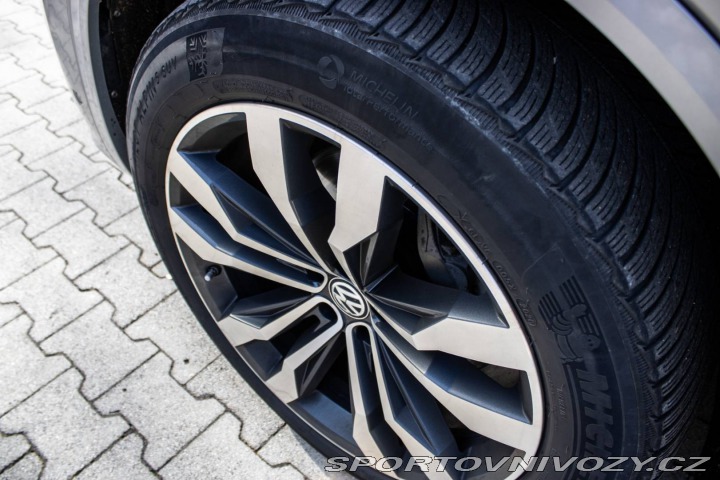 Volkswagen Ostatní modely Touareg  3.0 V6 TDI SCR R-Line 21 2018