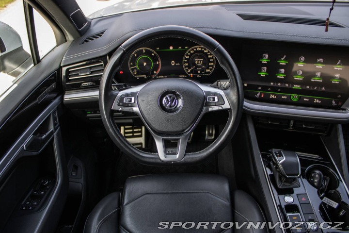 Volkswagen Ostatní modely Touareg  3.0 V6 TDI SCR R-Line 21 2018