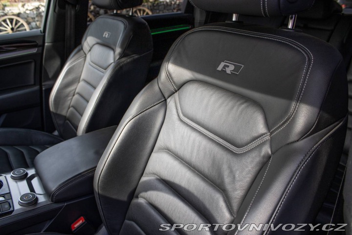 Volkswagen Ostatní modely Touareg  3.0 V6 TDI SCR R-Line 21 2018