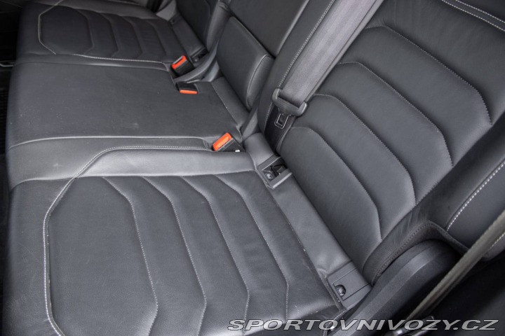 Volkswagen Ostatní modely Touareg  3.0 V6 TDI SCR R-Line 21 2018
