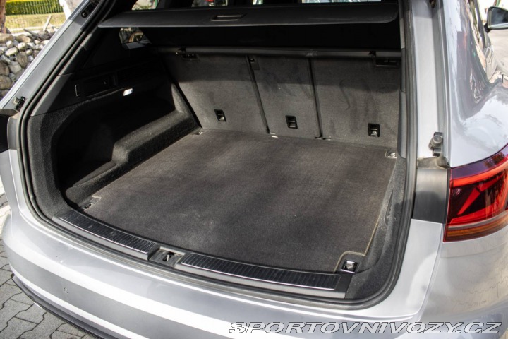 Volkswagen Ostatní modely Touareg  3.0 V6 TDI SCR R-Line 21 2018