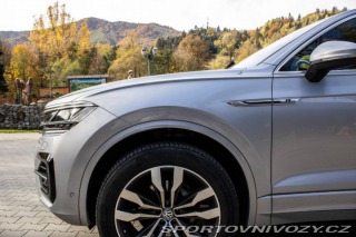 Volkswagen Ostatní modely Touareg 3.0 V6 TDI SCR R-Line 21 2018