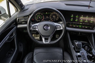 Volkswagen Ostatní modely Touareg 3.0 V6 TDI SCR R-Line 21 2018
