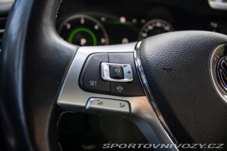 Volkswagen Ostatní modely Touareg 3.0 V6 TDI SCR R-Line 21 2018