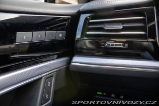Volkswagen Ostatní modely Touareg 3.0 V6 TDI SCR R-Line 21 2018