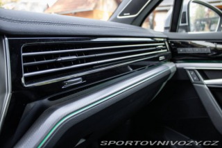 Volkswagen Ostatní modely Touareg 3.0 V6 TDI SCR R-Line 21 2018