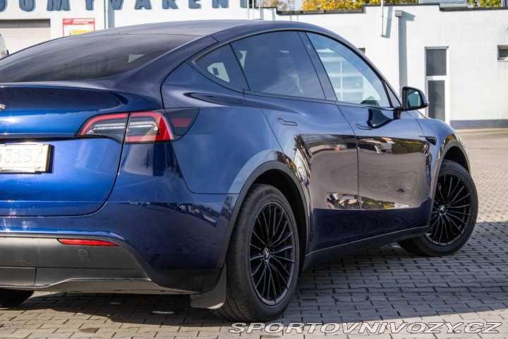 Tesla Model Y Long Range AWD 378kW 202 2023
