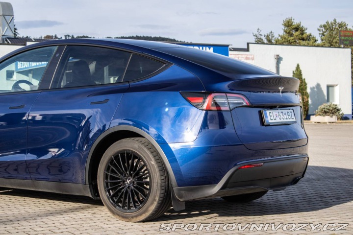 Tesla Model Y Long Range AWD 378kW 202 2023