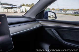 Tesla Model Y Long Range AWD 378kW 202 2023