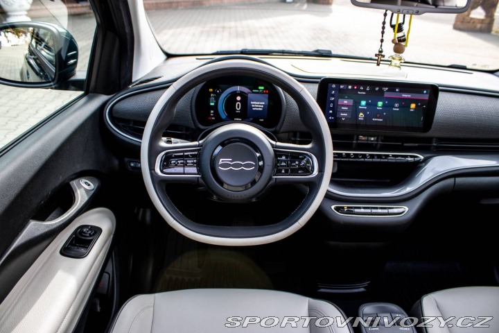 Fiat 500 500e  la Prima 87kW 2022 2022