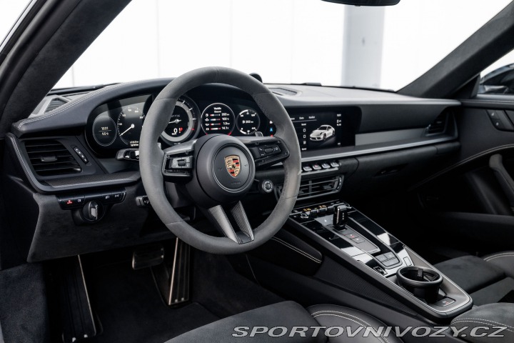 Porsche 911 Carrera GTS (992) 2023