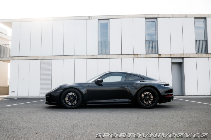 Porsche 911 Carrera GTS (992) 2023