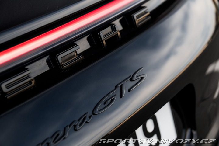 Porsche 911 Carrera GTS (992) 2023