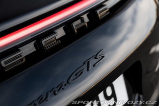Porsche 911 Carrera GTS (992) 2023