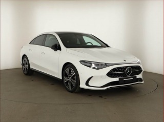 Mercedes-Benz CLA 180, AMG, KEYLESS, KAMERA