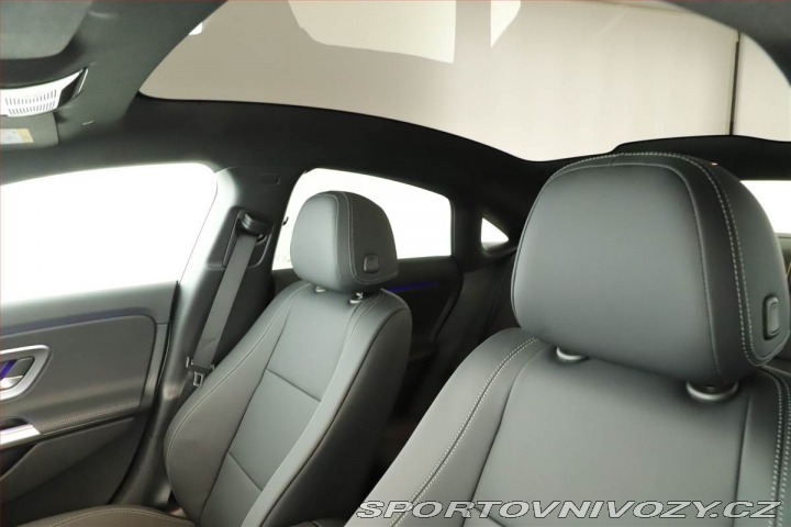 Mercedes-Benz CLA 180, AMG, KEYLESS, KAMERA 2026