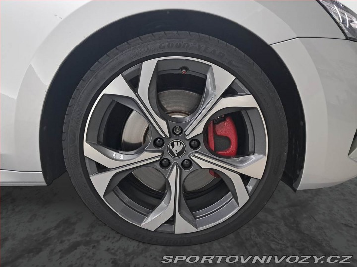 Škoda Octavia RS RS 2.0 TSI 2025