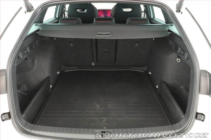 Škoda Octavia RS RS 2.0 TSI, RS, KAMERA 2025