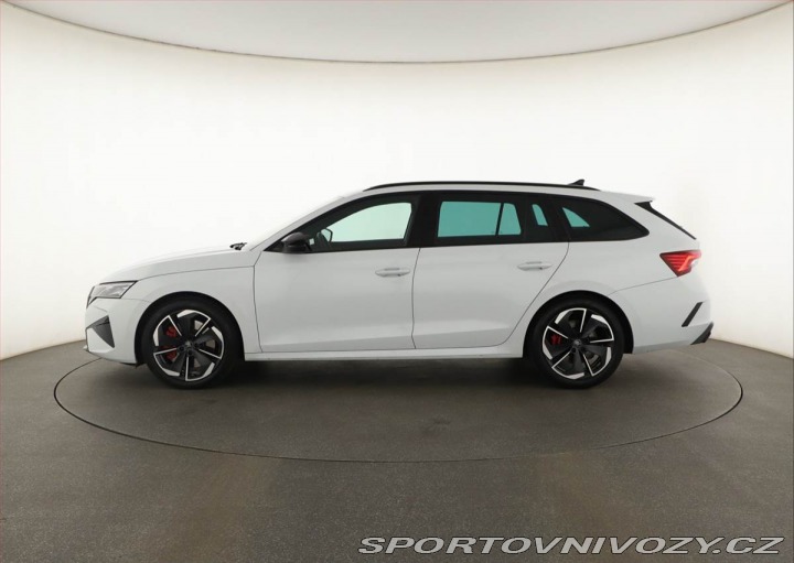 Škoda Octavia RS RS 2.0 TSI, RS, KAMERA 2025