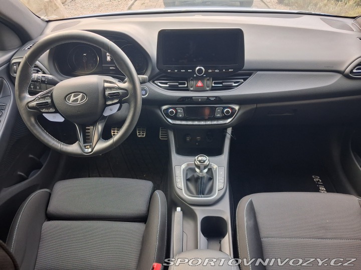 Hyundai i30 N bez paketu Performance 2023