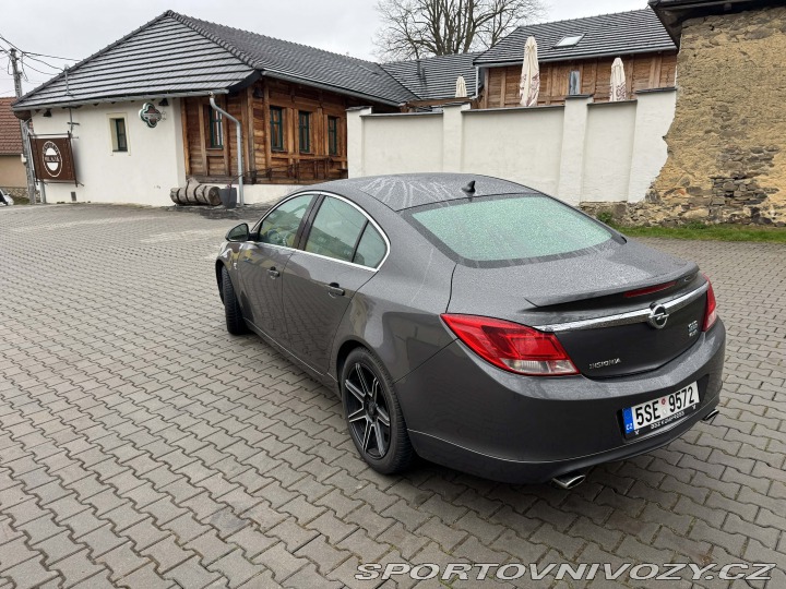 Opel Insignia OPC line 4x4 V6 2.8T 2009