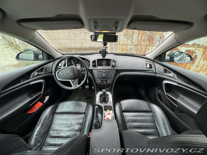 Opel Insignia OPC line 4x4 V6 2.8T 2009