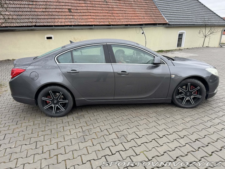 Opel Insignia OPC line 4x4 V6 2.8T 2009
