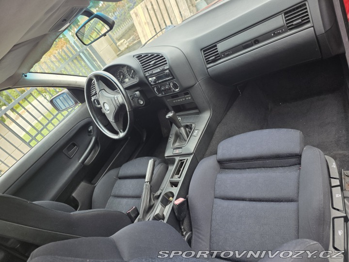 BMW 3 318is 1994