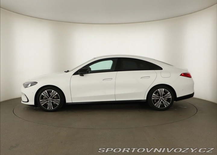 Mercedes-Benz CLA AMG 180 2026