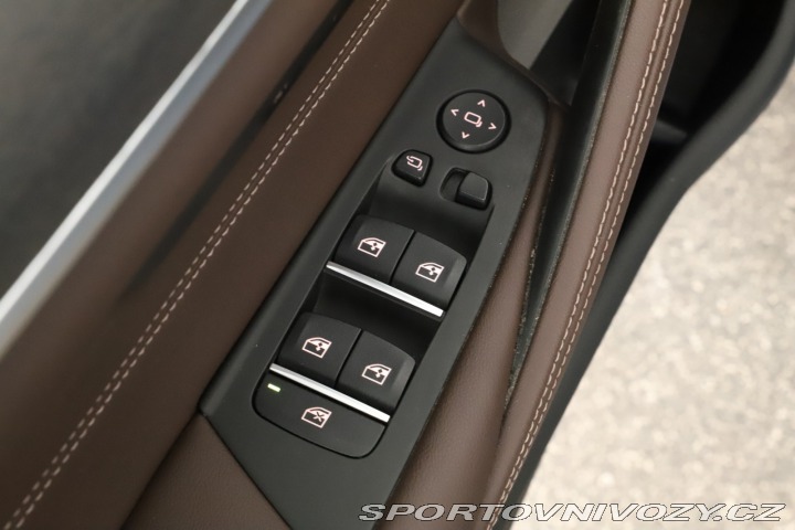 BMW 5 M Sport 530e xDrive 2022