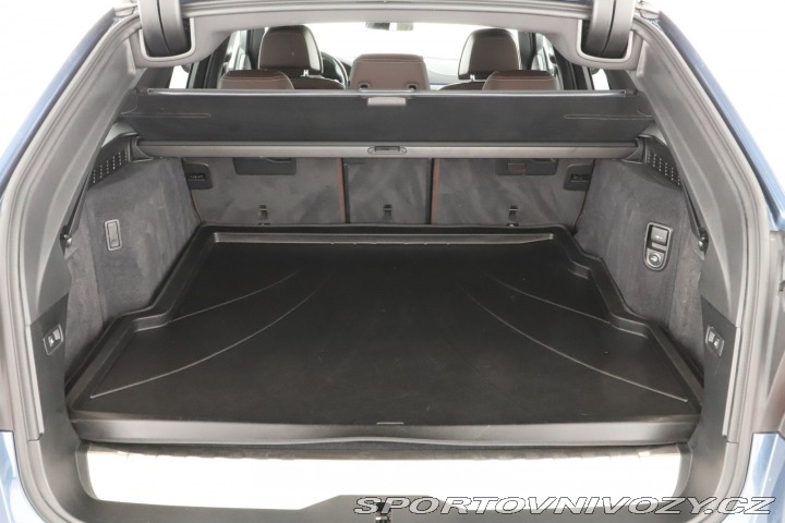 BMW 5 M Sport 530e xDrive 2022