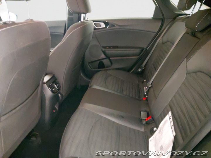 Kia ProCeed GT-Line 1.5 T-GDI MHEV 2024
