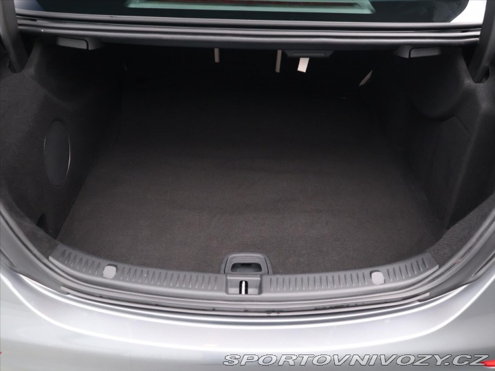 Mercedes-Benz E 3,0 450 270kW Aut. 4M DPH 2019
