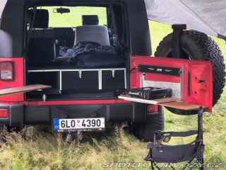 Ostatní značky Ostatní modely Jeep Wrangler 2,8 CRD Rubicon - vesta 1800