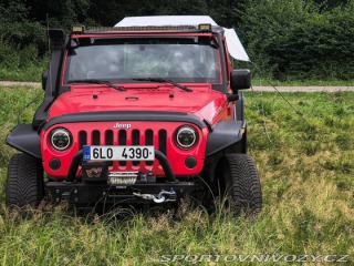 Ostatní značky Ostatní modely Jeep Wrangler 2,8 CRD Rubicon - vesta 1800