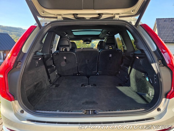 Volvo Ostatní modely XC90 2,0 2019