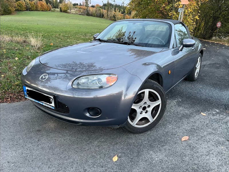 Mazda MX-5 