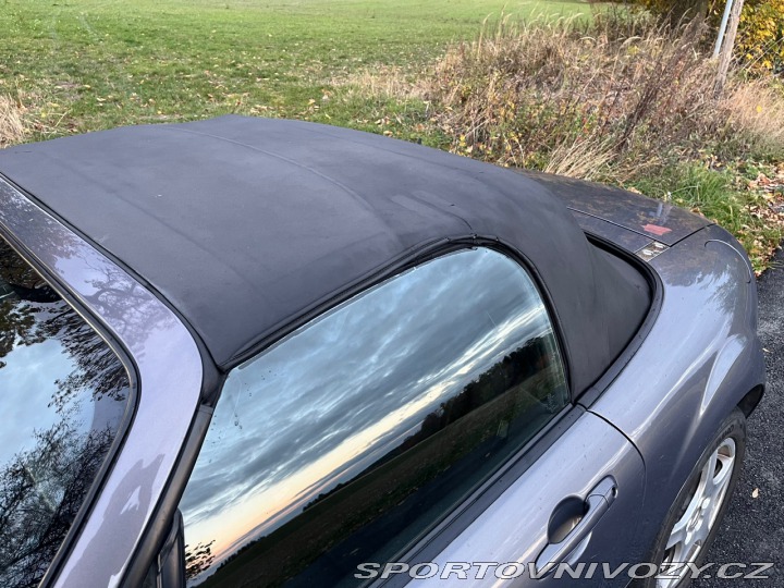 Mazda MX-5  2006