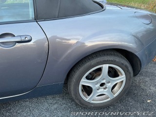 Mazda MX-5  2006