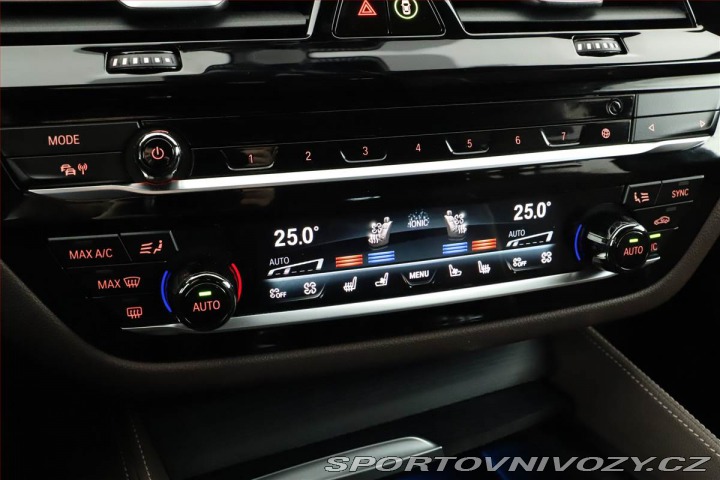 BMW 5 530e xDrive 2022