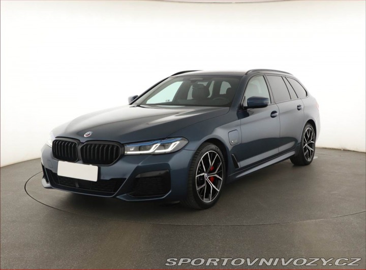 BMW 5 530e xDrive 2022