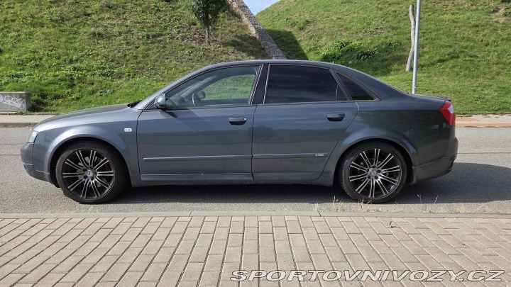 Audi A4 3.0 V6 quattro Tiptronic 2003