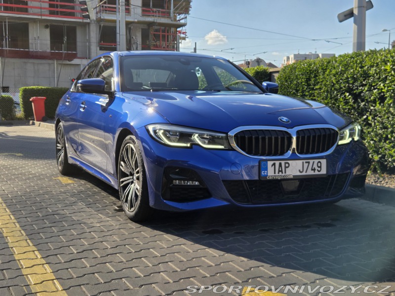 BMW 3 330i