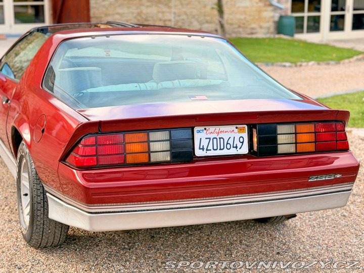 Chevrolet Camaro Z28 | T-Top | 5.0 V8 1987